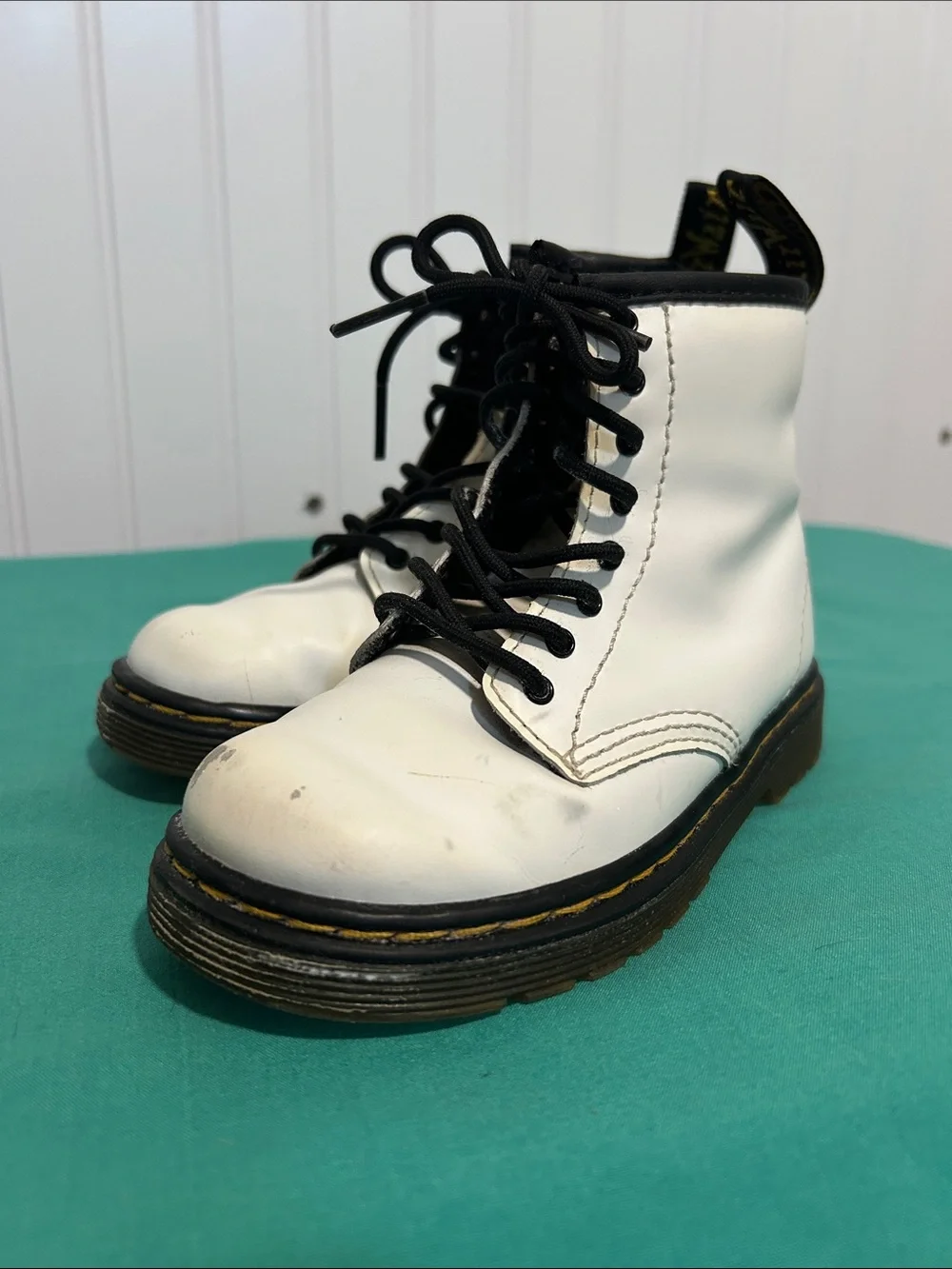 Dr. Martens White Kids Lace-Up Combat Boots with Black Accents Sz: 9